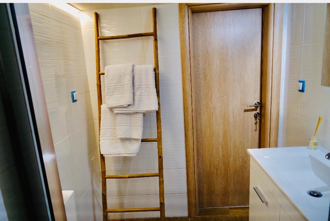Piraeus Blue Grand Suite Di Giorgio 10 Mins From The Port. Buitenkant foto